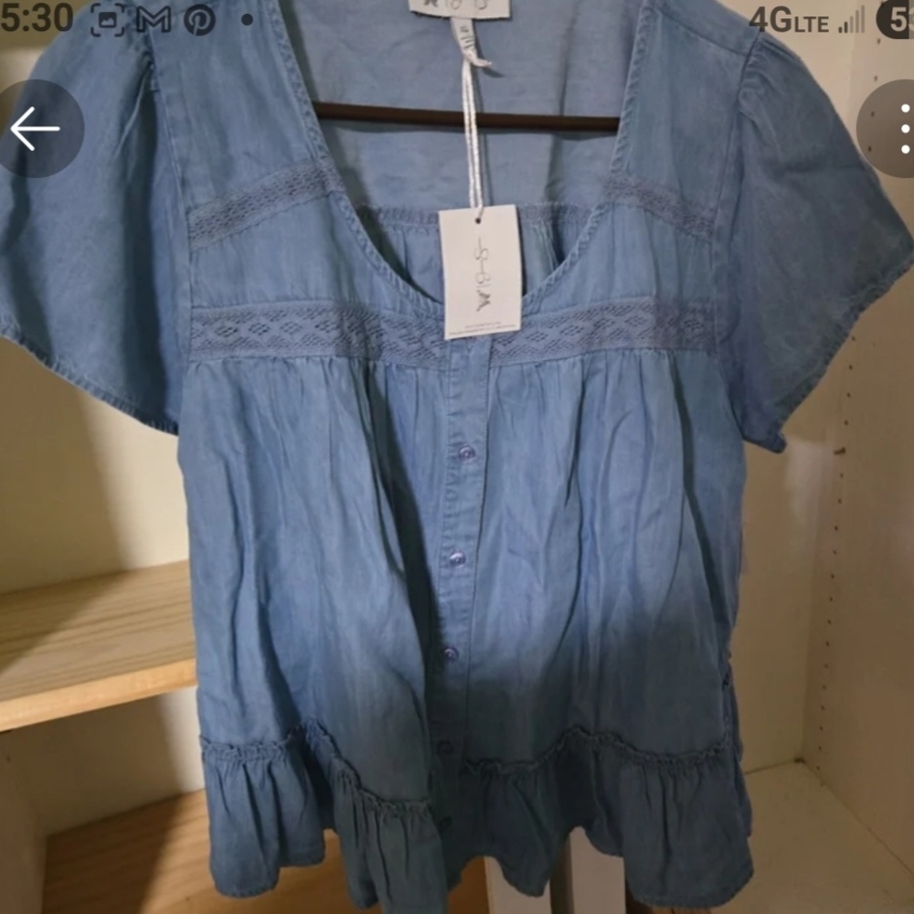 Brand New With Tags Jessica Simpson Blue Button-Front Short-Sleeve Blouse